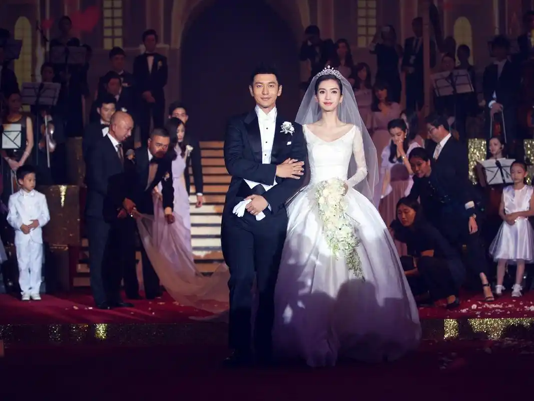 黄晓明angelababy浪漫婚礼现场壁纸大全_明星图片