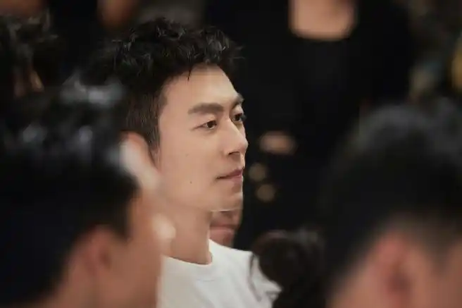 朱亚文不拿枪杆拿笔杆##这是朱亚文这是朱亚武