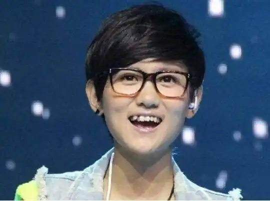 开过出租,酒吧卖酒,硬着头皮扛面子_王媞_王贝_段林希