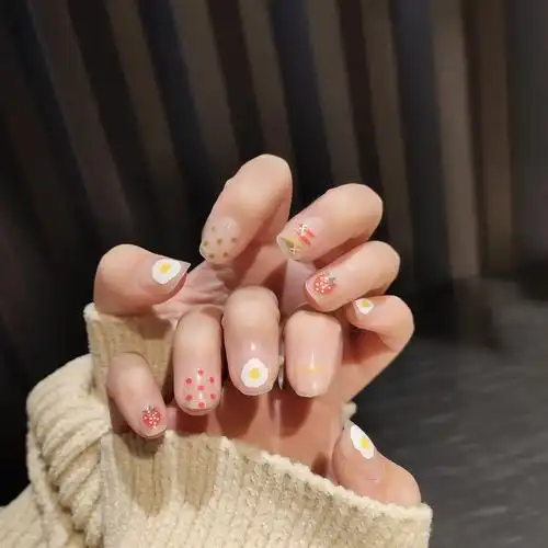 b46可爱草莓小鸡蛋网红同款学生儿童假指甲贴片美甲成品短款透明