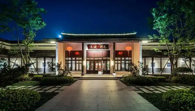 杭州天域开元观堂解密吴越皇城的夏夜爸妈的故事一起听