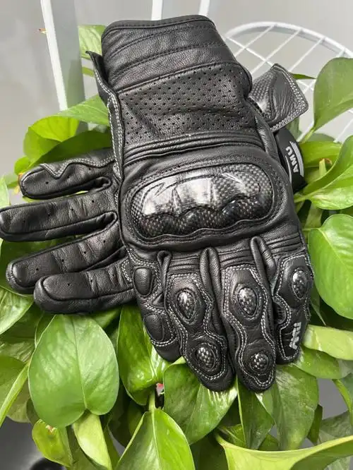 摩托车骑行  ##日常骑行  #手套  #机车手套  #我的骑行日志