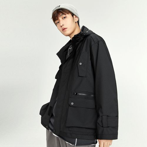 太平鸟男装春季新款连帽工装茄克短款时尚黑色夹克