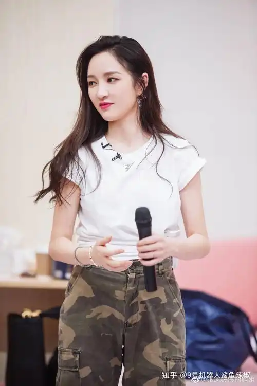 如何看待王霏霏和孟佳在《乘风破浪的姐姐》中的表现? - 知乎