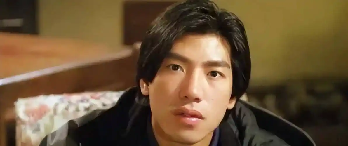 原创香港10位殿堂级男配角个个演技不输主角却甘心当绿叶