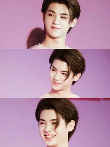 2月4日 19:46   关注   自制三格图_黄明昊 三格壁纸 壁纸 黄明昊