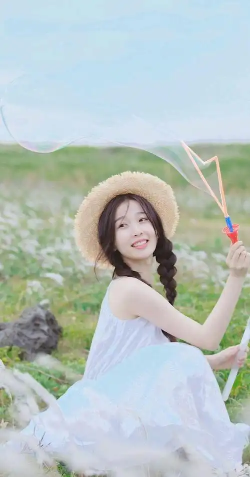 虞书欣清新甜美写真,喜欢的点赞收藏哦!
