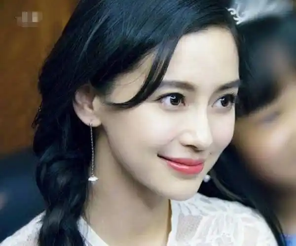 原创杨颖早年出道照片曝光完美诠释了曾经是土妞如今美成仙