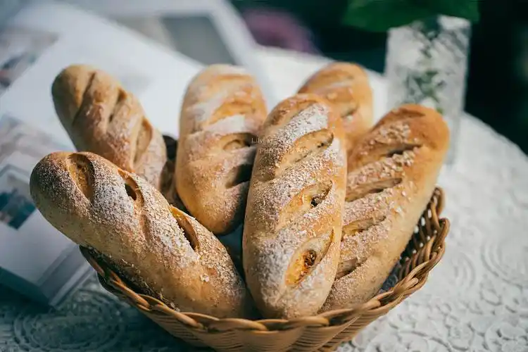 金枪鱼欧洲风味全麦面包的做法