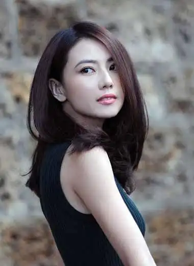 又宽又长的脸适合什么发型图片 方脸下颚宽明星发型