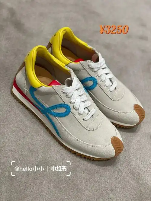 运动鞋 新到配色#上海比斯特  #罗意威loewe  #罗意威  #loewe女鞋