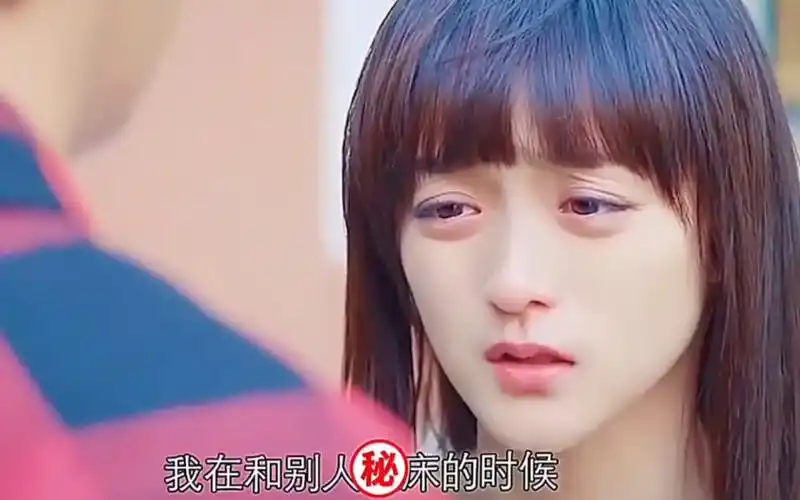 何泓姗 杨玏 匆匆那年方茴:为什么人都会变呢?我就没有变啊