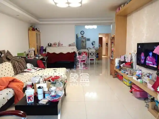 鹏程世家 3室2厅2卫 4200.0元/月