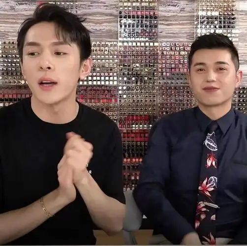 这一次,李佳琦被扒到"一丝不挂",口径全都对上了|杨幂|胡歌|唐嫣|溜溜