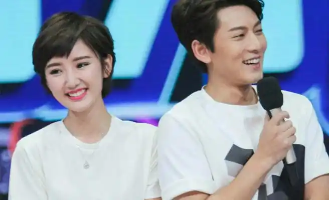 毛晓彤的老公是谁 毛晓彤婚纱照怎么回事