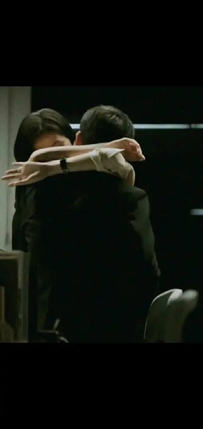 也许有一天想珍惜的时候,有些东西真的已经不在了.