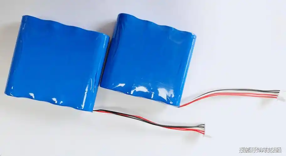 定制18650锂电池是串联好还是并联好,有什么区别?_电压_组合_容量