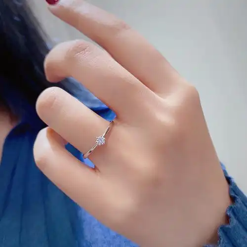 彩寇18k黄金k白钻戒轻奢钻石戒指白亮南非真钻日常百搭求婚经典单钻女