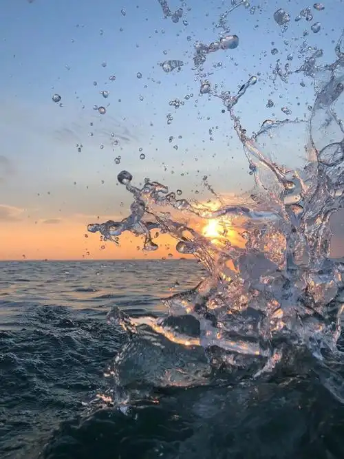 新年plog接龙##朋友圈文案##朋友圈分享##文案##朋友圈背景图##海边