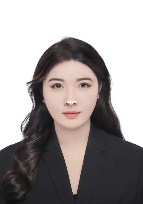 韩式证件照,西装配长发又甜美又飒