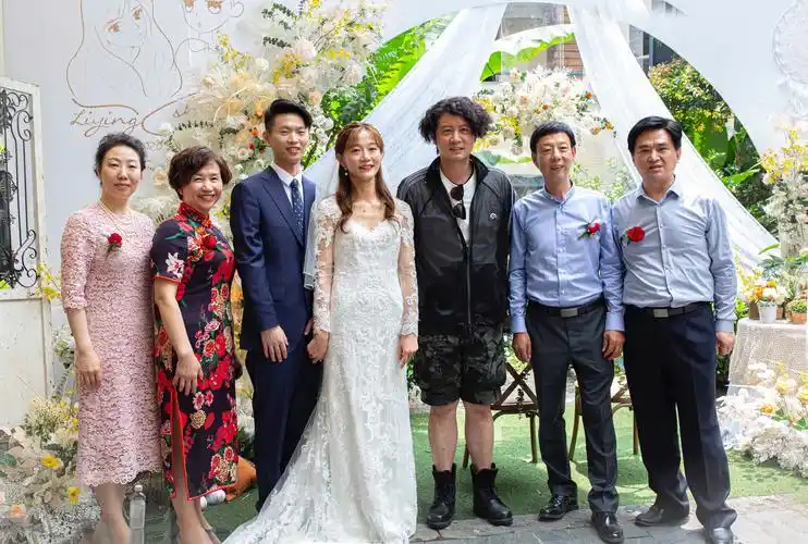 沈怿,李颖婚礼随拍