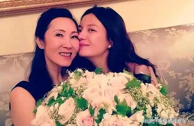 前半生靠儿女风光无限,现如今也因儿女,落得如今下场|赵健|陈蓉|双双