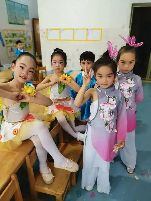 大五班庆六一文艺汇演精彩花絮