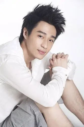 李洋《检察官》收官 网友赞90后小生实力演技派