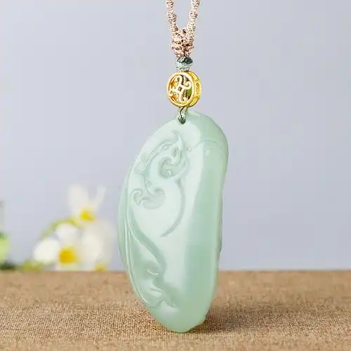 玉友和田玉粉细料站吊坠女士款玉玉佩佛引福来颈饰