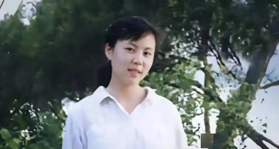 李健:神仙妻子,终于露面_卢庚戌_小时候_高晓松