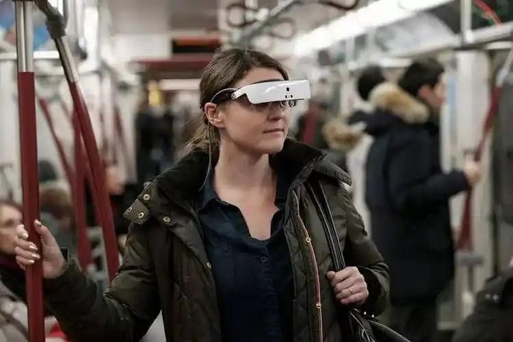 盲人戴上就能重见光明!史上最酷炫眼镜,看完就给跪了