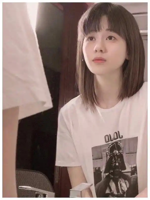 当胡先煦遇到p图大神,秒变清纯女装模样,绝对是校花女神级别!