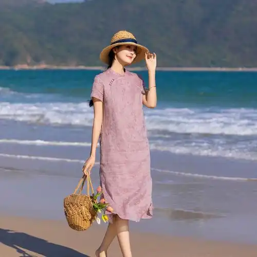 2024春夏新款苎麻刺绣女装 旅行文艺立领短袖袖中长款连衣裙女