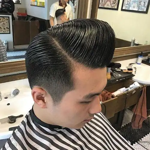 barber发型蓬巴杜发型最受潮男欢迎