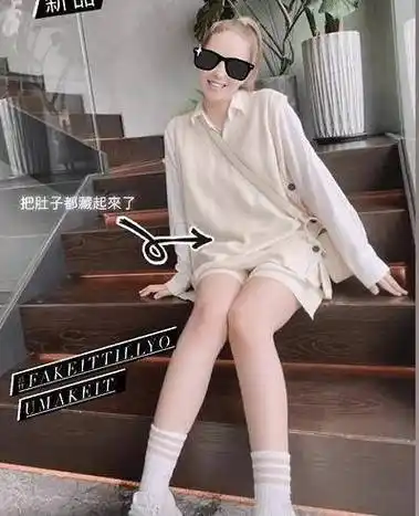 周杰伦一家出游,两个孩子都黏着爸爸,昆凌刚出月子就吃减肥餐?