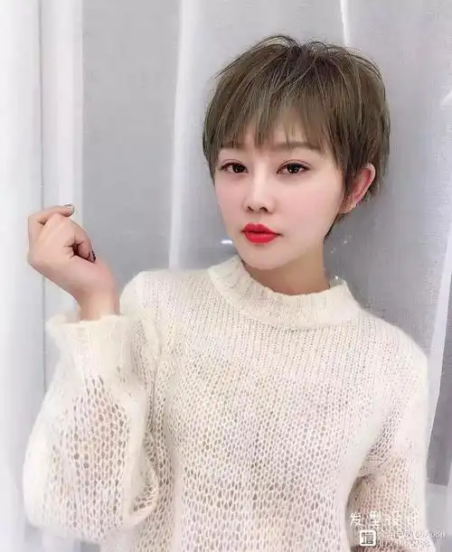 2018年流行盖盖头