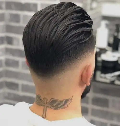 美式复古大背头发型 时髦洋气彰显男人味_时尚男发 - 美发站