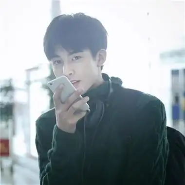 男生帅气森系有意境头像