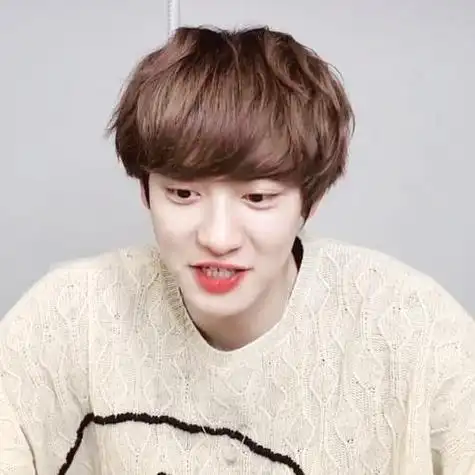 朴灿烈头像二传注明dt蜜桃兔叽