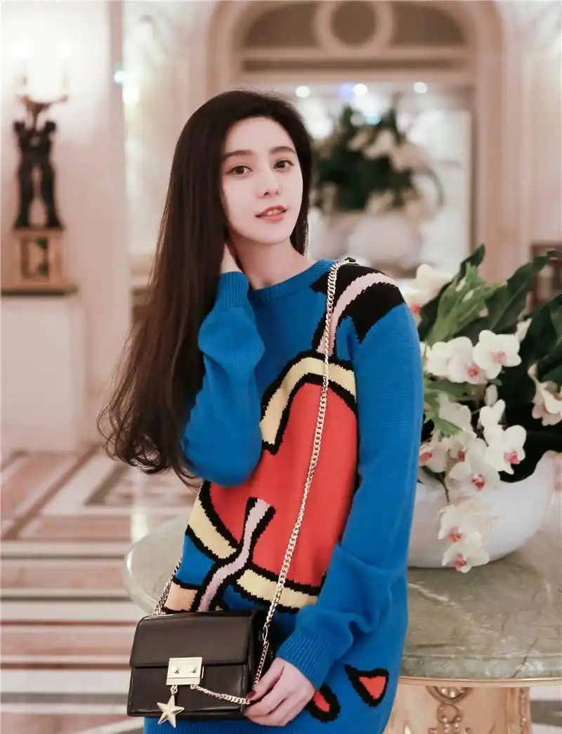 单论穿搭技巧的话范冰冰的高级感真的是信手拈来