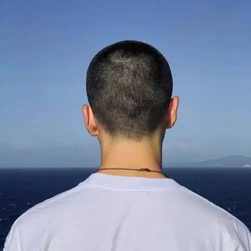 9款男生后脑勺发型,留了颜值肯定加分!_三七_恶意_侵权