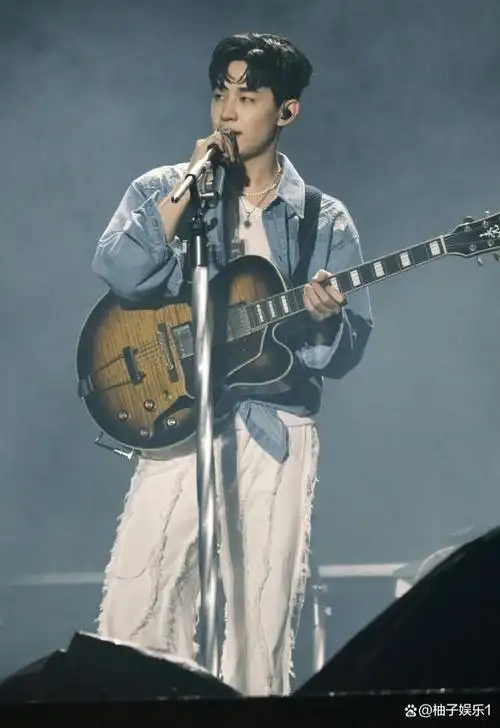 刘宪华将燃爆《歌手2024》舞台,谁将匹敌这音乐巨匠?