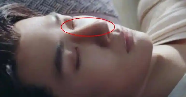 04王一博——透光鼻