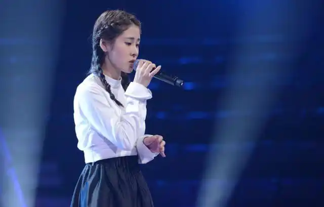 张碧晨中国好声音"意料之中"夺冠  -  张碧晨个人资料图片