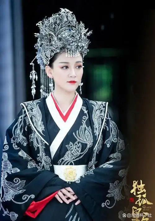 40岁陈乔恩古装回归!新剧演员强大,粉红扮相太美不可挡