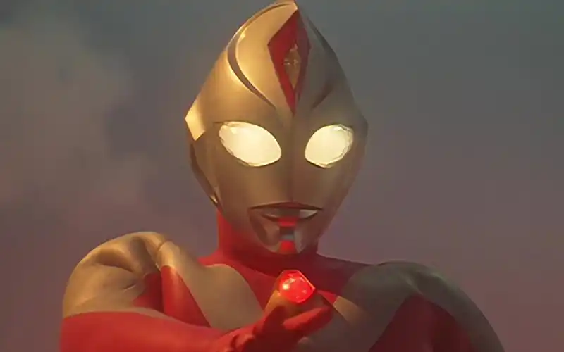 戴拿奥特曼强壮型插曲戴拿的红色光辉ダイナの赤い辉きに自制mv