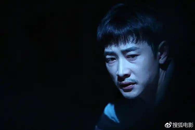 《追·踪》亮相平遥电影展这样"变态"的罗晋已经很久未见