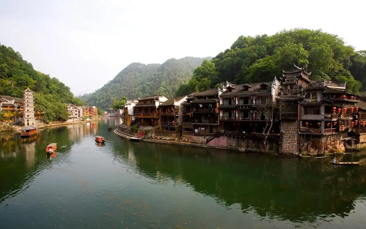 凤凰古城旅游风景区风景图片电脑桌面壁纸下载