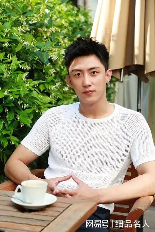 《维和防暴队》黄景瑜:从草根奋斗成流量小生,离婚6年仍单身