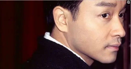秒杀当红小鲜肉,张国荣到底有多帅?这才是颜值担当